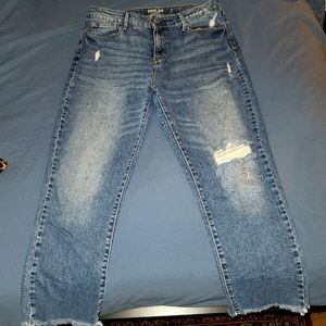 Denizen distressed cropped ankle jeans size 12
